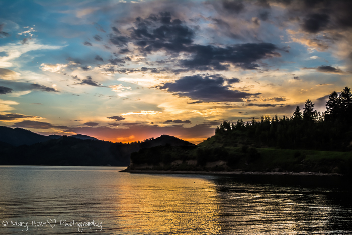 Sunset over the lake, Palisades Idaho
