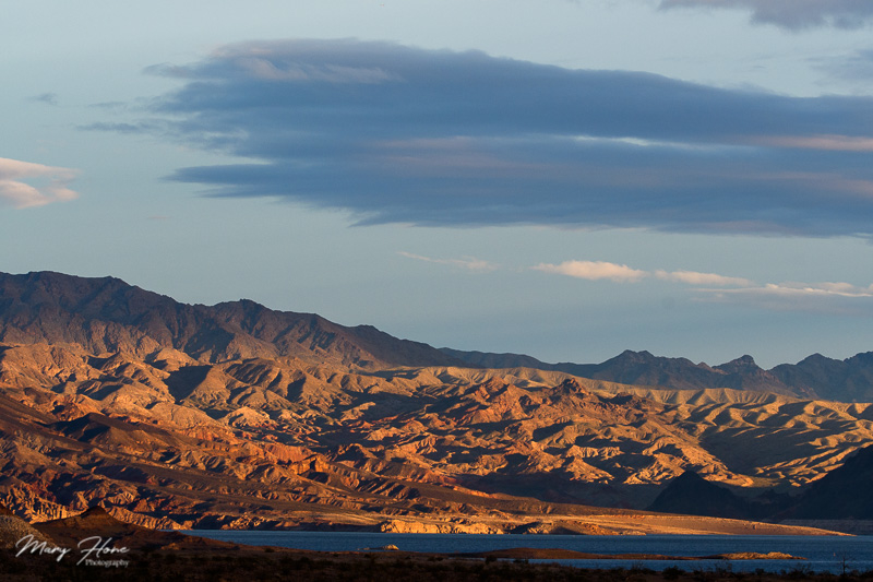 lake mead at sunset